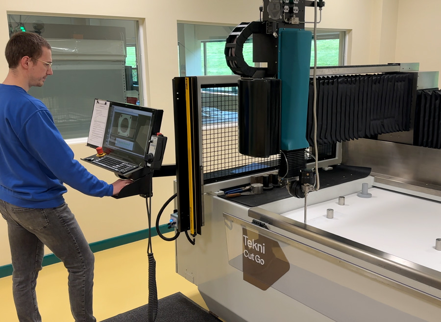 Water-Jet Cutting Machine - Bluemay Weston